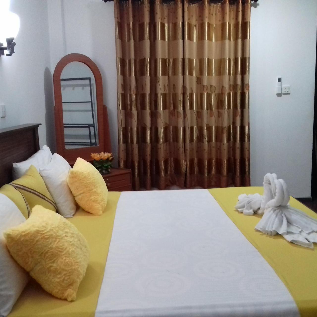 Rainbow Guest House Hikkaduwa Ngoại thất bức ảnh