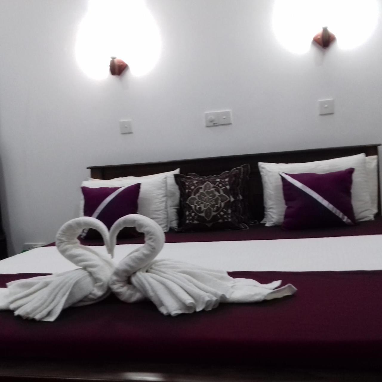 Rainbow Guest House Hikkaduwa Ngoại thất bức ảnh